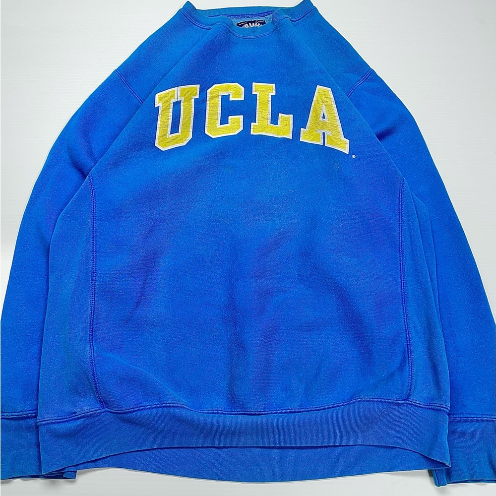 2000s UCLA Spell-Out Crewneck Size L
